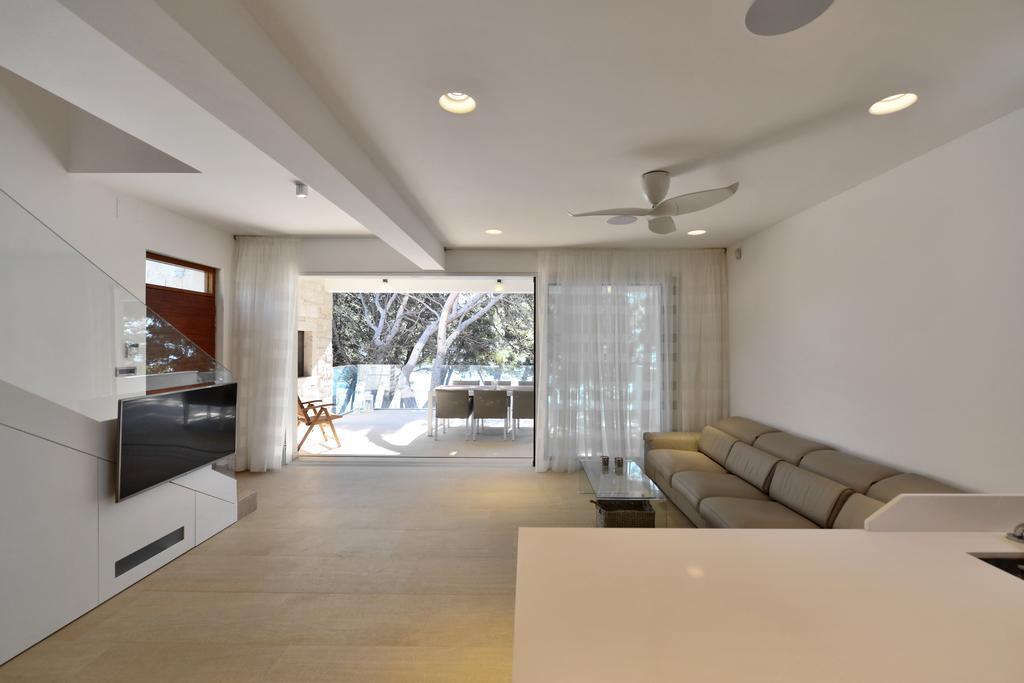 Chiponsky One - 5 Star Beachfront Property 波尔 外观 照片