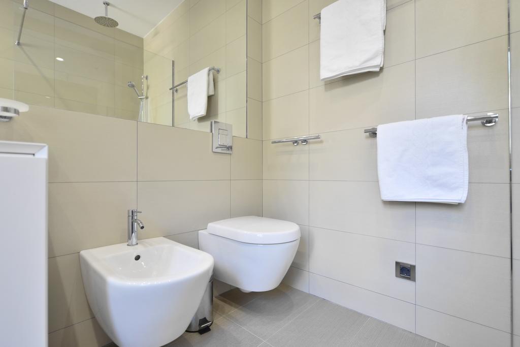 Chiponsky One - 5 Star Beachfront Property 波尔 外观 照片