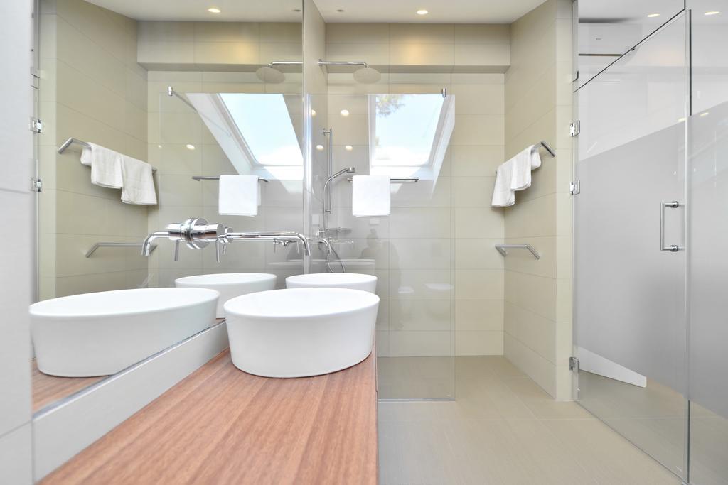 Chiponsky One - 5 Star Beachfront Property 波尔 外观 照片
